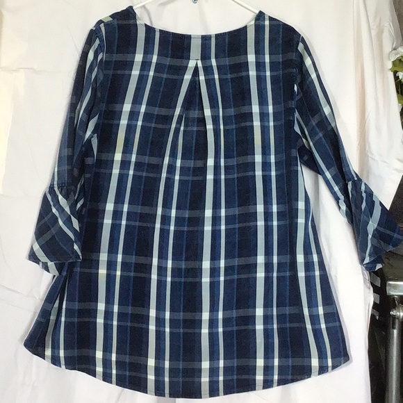 Womens Blue Paid Blouse - Picture 6 of 8